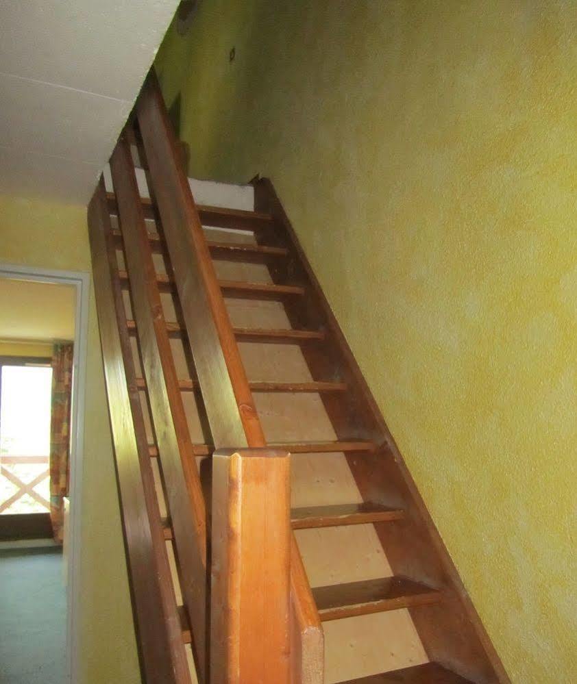 Hotel Du Hameau Алос Екстериор снимка